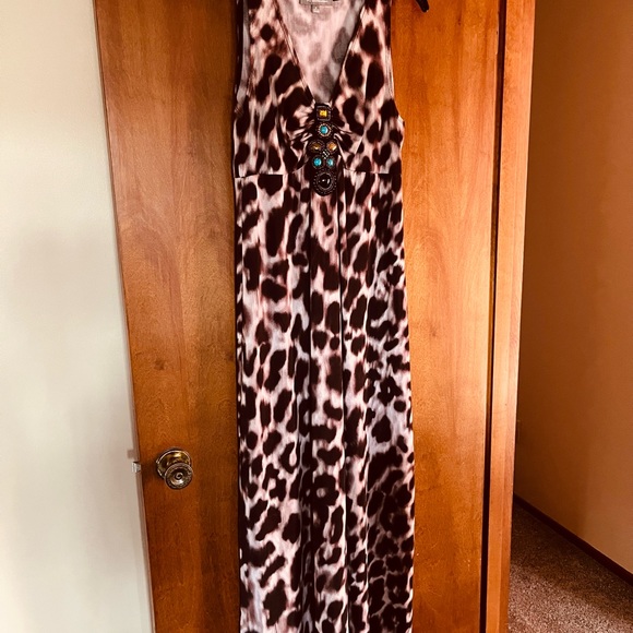 NY Collection Animal Print Maxi Dress Size Medium - Picture 11 of 12